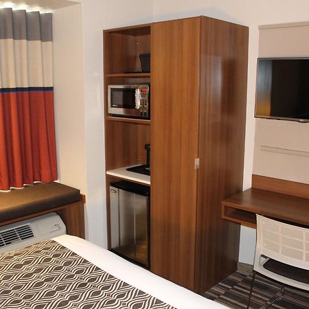 Microtel Inn & Suites By Wyndham סוויטווטר מראה חיצוני תמונה